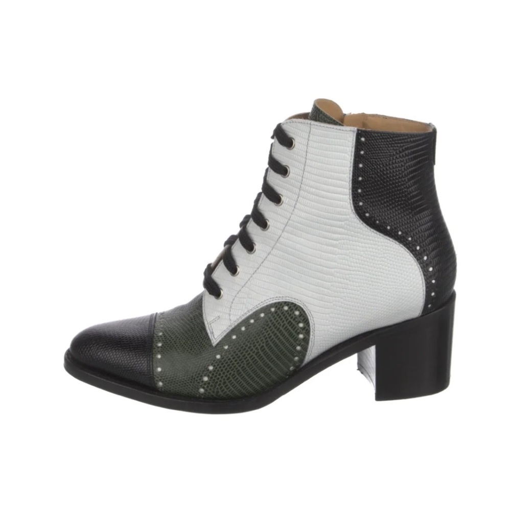 The office of Angela Scott, retail $650 selling for $250 excellent condition